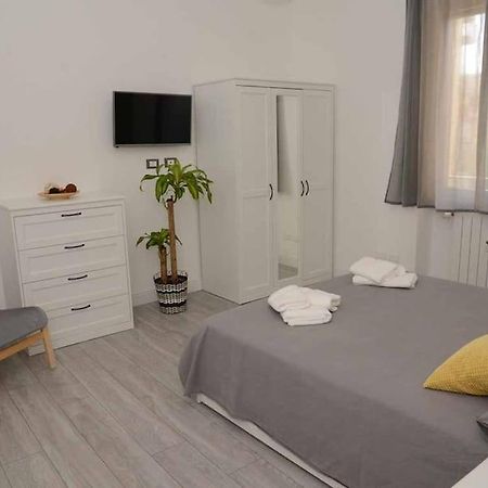 Casa E Appartamenti Per Vacanze Jenner Ρώμη Εξωτερικό φωτογραφία